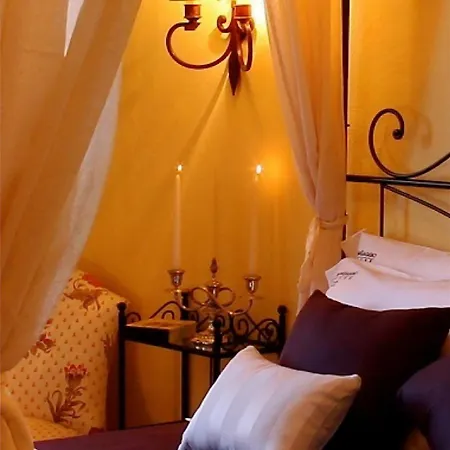 Bed and breakfast Sangaggio House