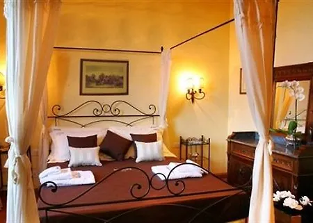 Sangaggio House