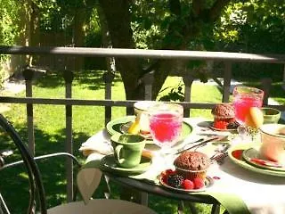 Bed and Breakfast Sangaggio House