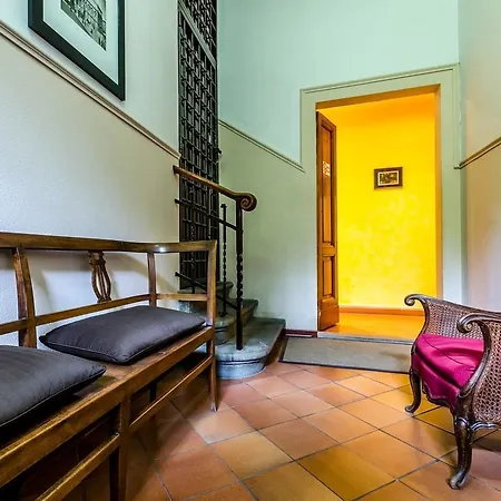 Sangaggio House Panzió 3*