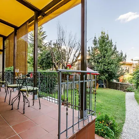 فندق مبيت وإفطار Sangaggio House 4*